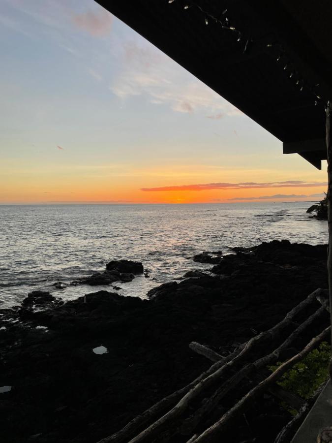 Appartement Moonlight Oceanfront Delight à Kailua-Kona Extérieur photo